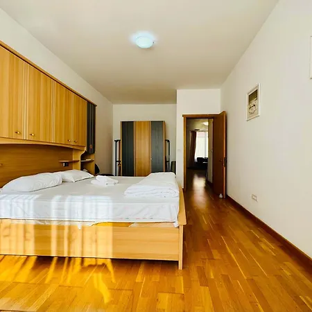 Apartment Joy Isho 46